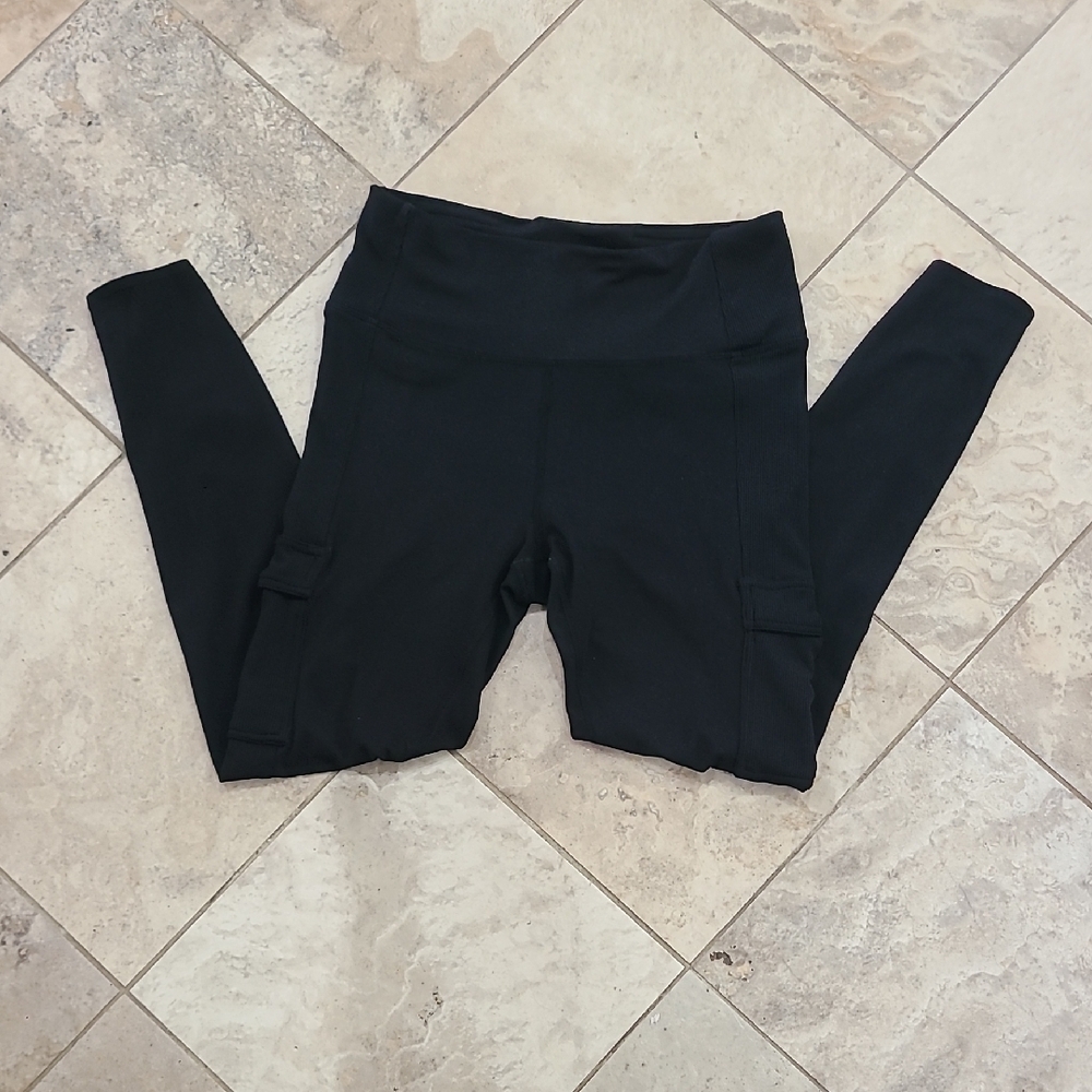 Eddie Bauer Women's Black Leggings - Picture 2 of 5